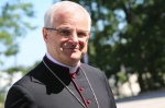 biskup marek mendyk